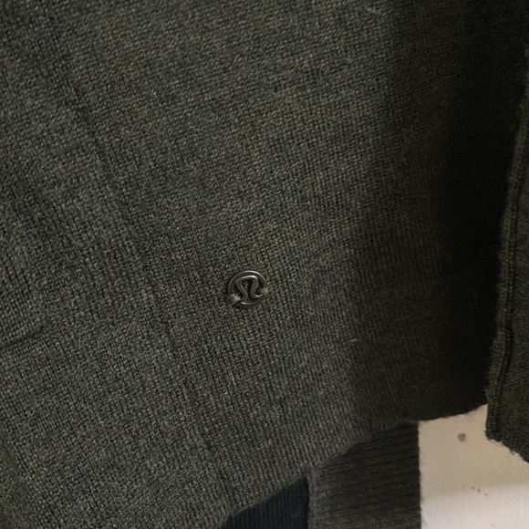 Lululemon 4 cardigan sweater - Picture 4 of 5